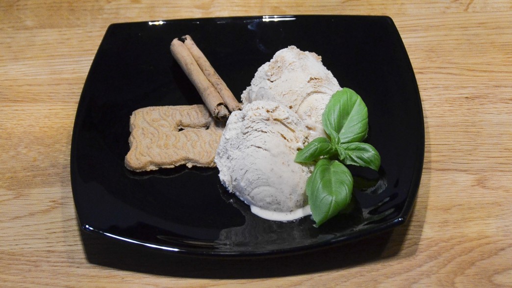 Zimt-Spekulatius-Eis