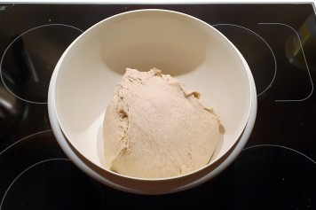 Bürli-Teig vor dem Gehen