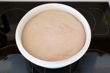 Bürli-Teig nach dem Gehen