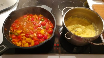 Ragout und Polenta fertig