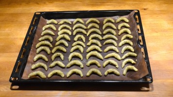 ungebackene Kipferln