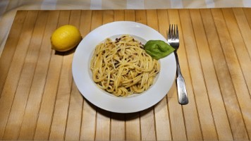 Pasta serviert